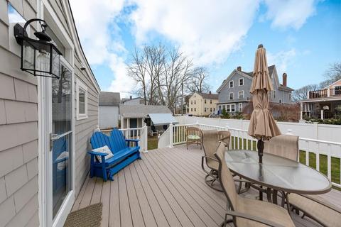 8 Walnut St, Fairhaven, MA 02719 photo 7