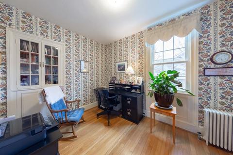 8 Walnut St, Fairhaven, MA 02719 photo 18