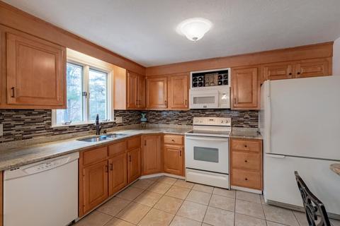 410 Elm St, Raynham, MA 02767 photo 10