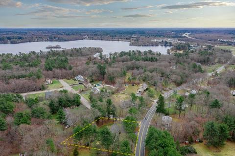 410 Elm St, Raynham, MA 02767 photo 3