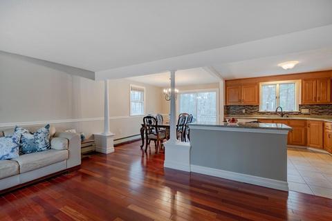 410 Elm St, Raynham, MA 02767 photo 9