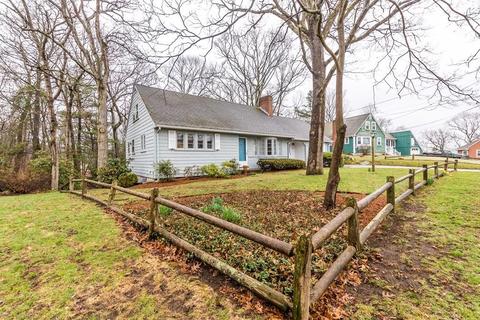 60 Coronation Dr, Dedham, MA 02026 photo 3