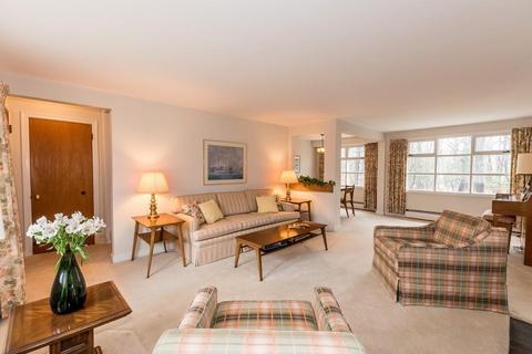 60 Coronation Dr, Dedham, MA 02026 photo 10
