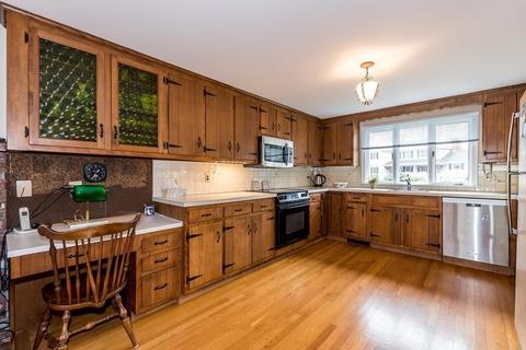 60 Coronation Dr, Dedham, MA 02026 photo 8