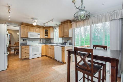 20 Harvard St, Webster, MA 01570 photo 11