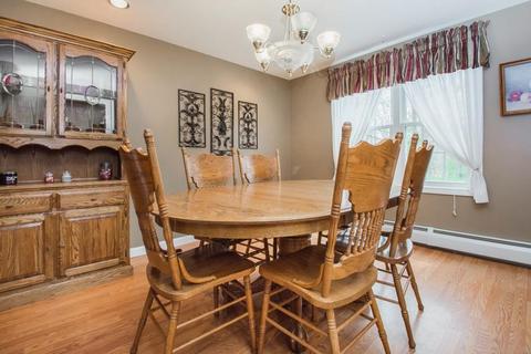 20 Harvard St, Webster, MA 01570 photo 8