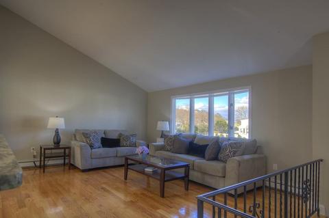 2 Thistle Rd, Saugus, MA 01906 photo 13
