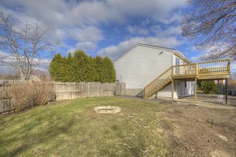 2 Thistle Rd, Saugus, MA 01906 photo 5
