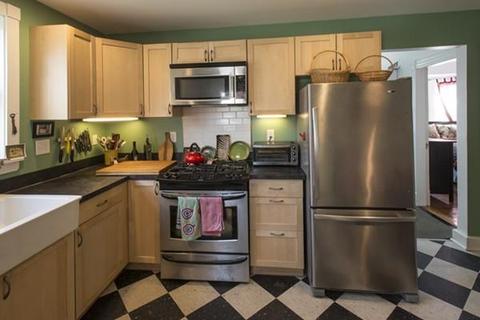 44 Willow St, Northampton, MA 01062 photo 8