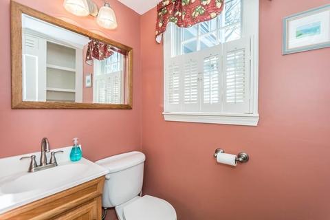 62 Whittier Rd, Reading, MA 01867 photo 12