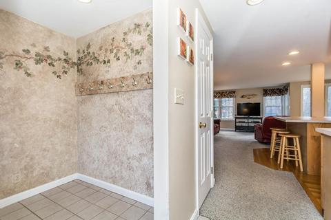 62 Whittier Rd, Reading, MA 01867 photo 3
