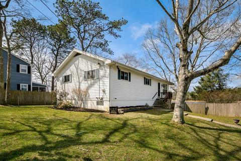 20 14th Ave, Wareham, MA 02571 photo 1