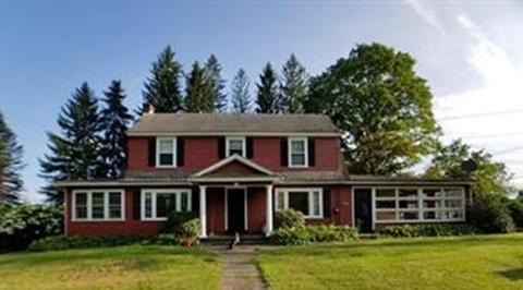 27 S Maple St, Brookfield, MA 01506 photo 1