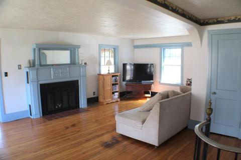 27 S Maple St, Brookfield, MA 01506 photo 10