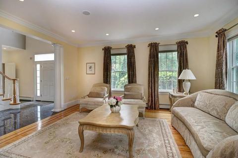 1015 High St, Dedham, MA 02026 photo 9