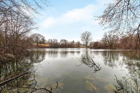 21 Summit Rd, Stoneham, MA 02180 photo 9