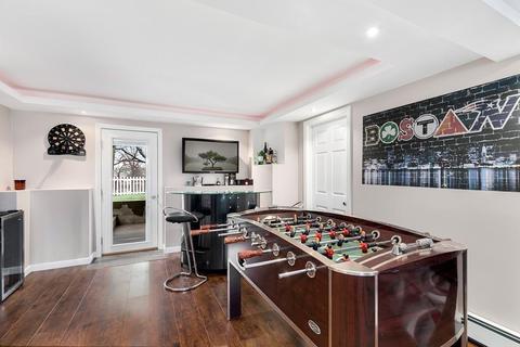 21 Summit Rd, Stoneham, MA 02180 photo 18