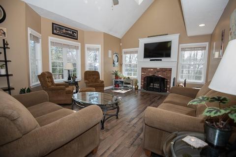 4 Tobin Dr, Dudley, MA 01571 photo 10