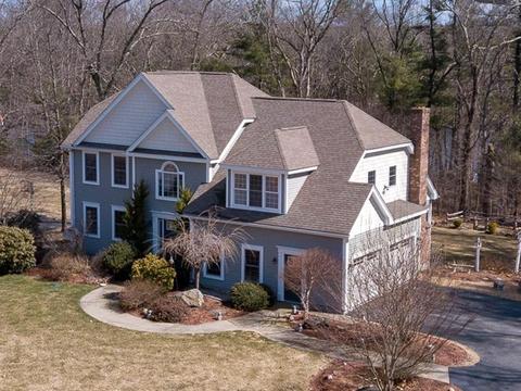 4 Tobin Dr, Dudley, MA 01571 photo 1