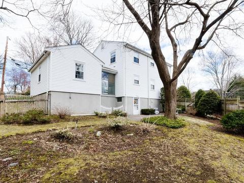 8 Parkland Rd, Needham, MA 02494 photo 5
