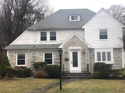 121 Smith Rd, Milton, MA 02186 photo 1