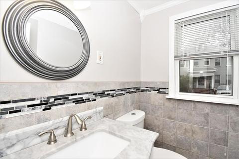 100 Harvard St, Everett, MA 02149 photo 8