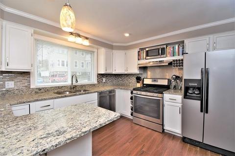 100 Harvard St, Everett, MA 02149 photo 3