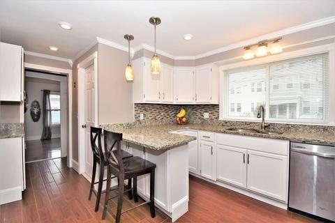 100 Harvard St, Everett, MA 02149 photo 2