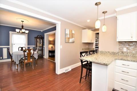 100 Harvard St, Everett, MA 02149 photo 4