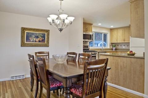 355 Singletary Ln, Framingham, MA 01702 photo 10