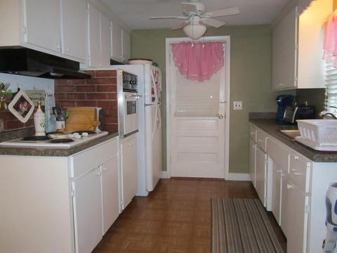 194 Bradford St, Everett, MA 02149 photo 5