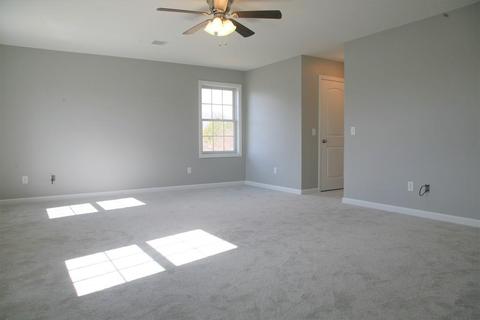266 Naismith St, Springfield, MA 01104 photo 17