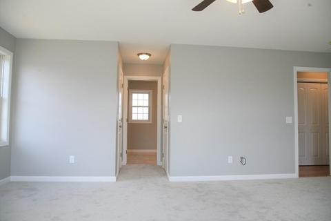 266 Naismith St, Springfield, MA 01104 photo 18