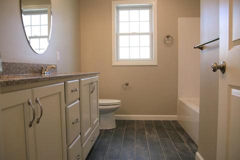 266 Naismith St, Springfield, MA 01104 photo 15