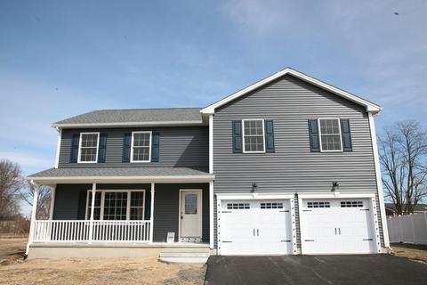 266 Naismith St, Springfield, MA 01104 photo 1