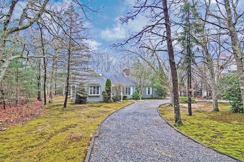 190 Glenneagle Dr, Mashpee, MA 02649 photo 2
