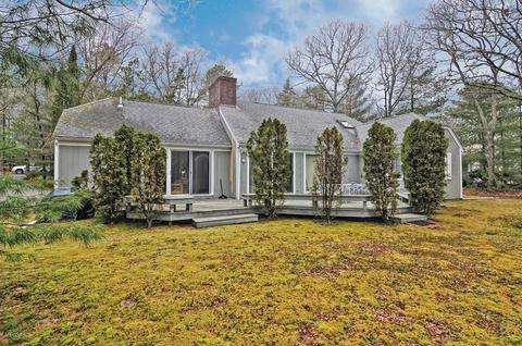 190 Glenneagle Dr, Mashpee, MA 02649 photo 4