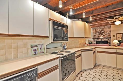 190 Glenneagle Dr, Mashpee, MA 02649 photo 13
