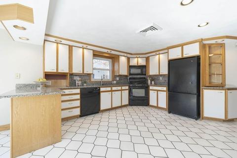 15 3rd St, Saugus, MA 01906 photo 5
