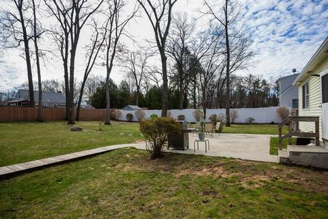 141 Donbray Rd, Springfield, MA 01119 photo 26