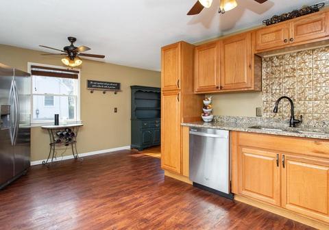 141 Donbray Rd, Springfield, MA 01119 photo 10