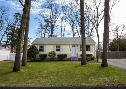 141 Donbray Rd, Springfield, MA 01119 photo 1