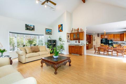 52 Cranberry Ln, Needham, MA 02492 photo 8