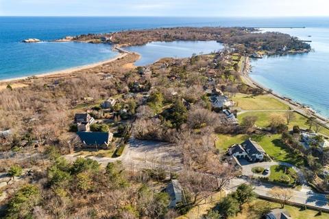 1 Edgemoor Rd, Gloucester, MA 01930 photo 5