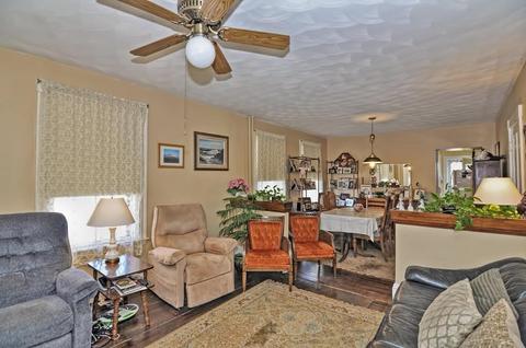 11 Burnham St, Gloucester, MA 01930 photo 12