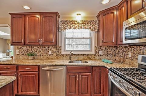 32 Eisenhower Dr, Norton, MA 02766 photo 4