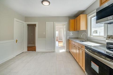 69 Floyd St, Everett, MA 02149 photo 17