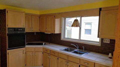 41 Metzger Pl, Springfield, MA 01104 photo 6