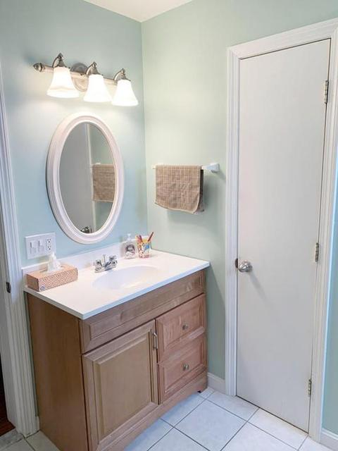 2528 S Main St, Fall River, MA 02724 photo 8