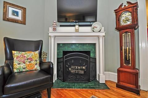 38 Forest St, Worcester, MA 01609 photo 5